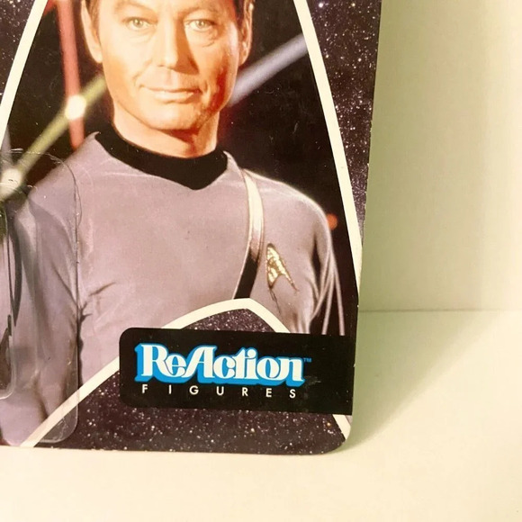 2015 Funko Star  Trek Dr McCoy 3.75 Inch Poseable Action Figures - Picture 5 of 16